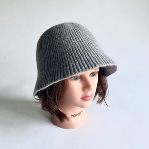 New Madewell Grey Polyamide Acrylic Alpaca Cable Knit Bucket Hat size M/L
